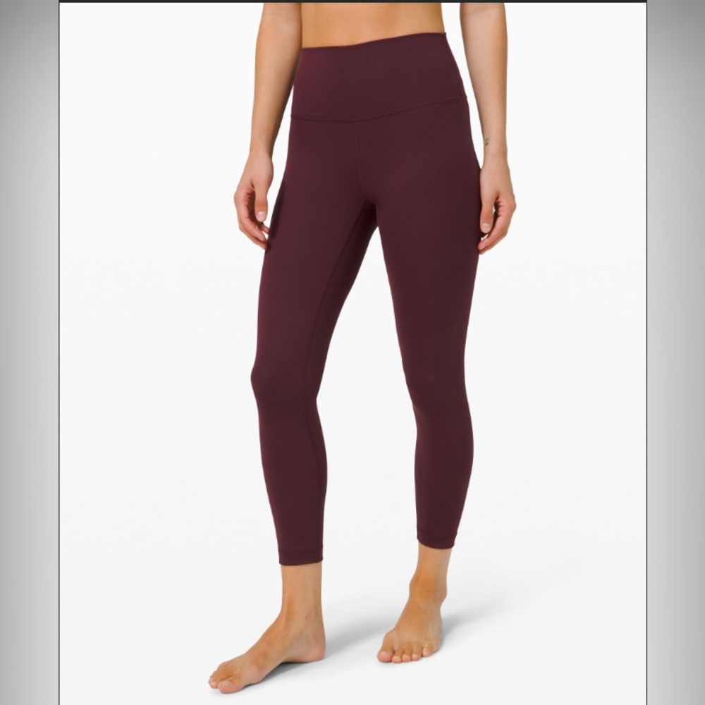 Lululemon Wunder Under High-rise Tight 25” inseam, size 4